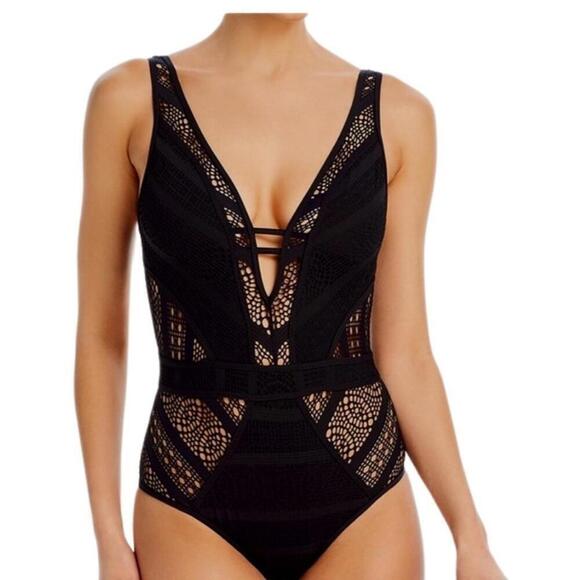 Becca by Rebecca Virtue Crochet Plunge One-Piece Swimsuit, swim wear size S - Picture 3 of 11